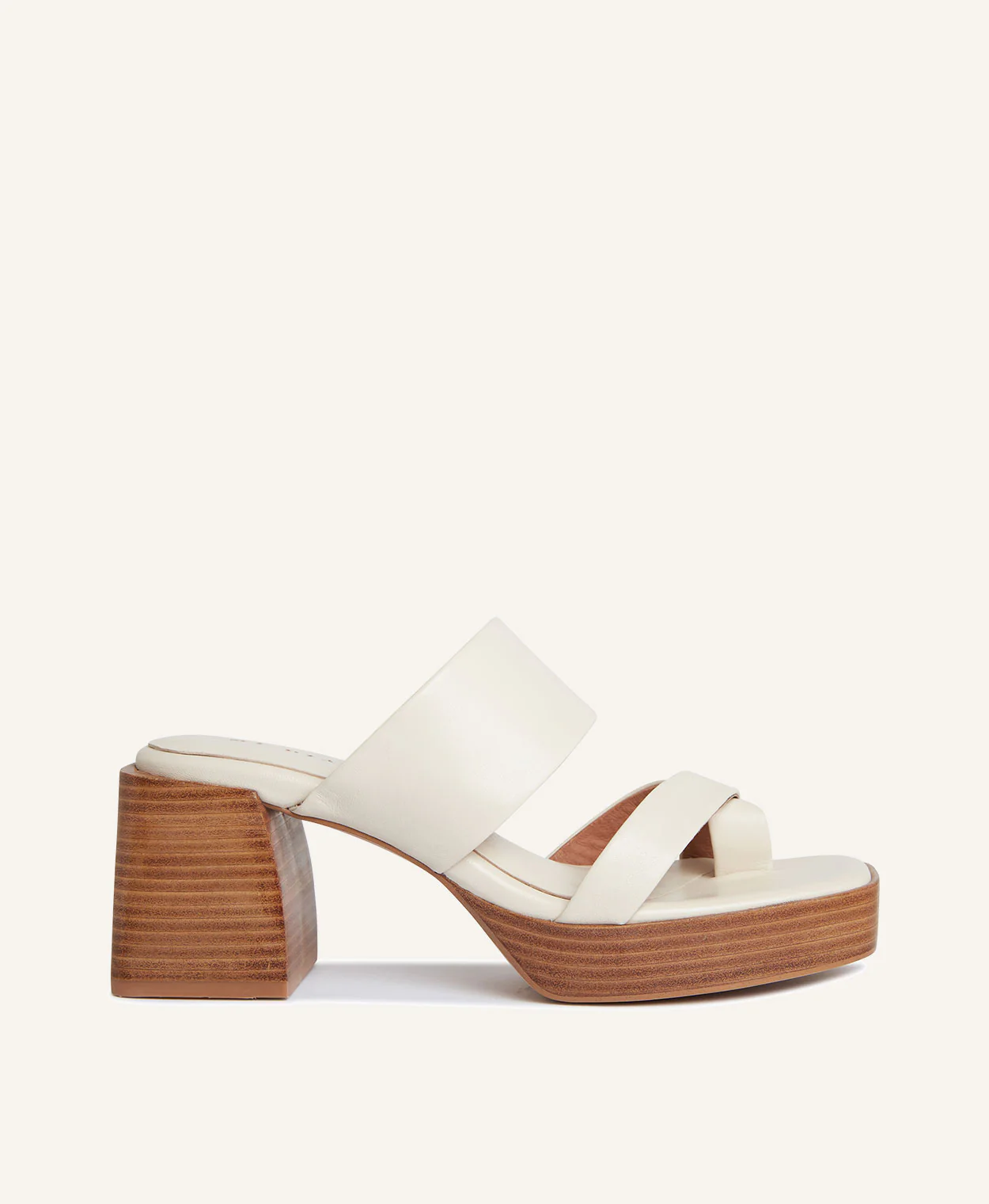 SANDALS ON SALE